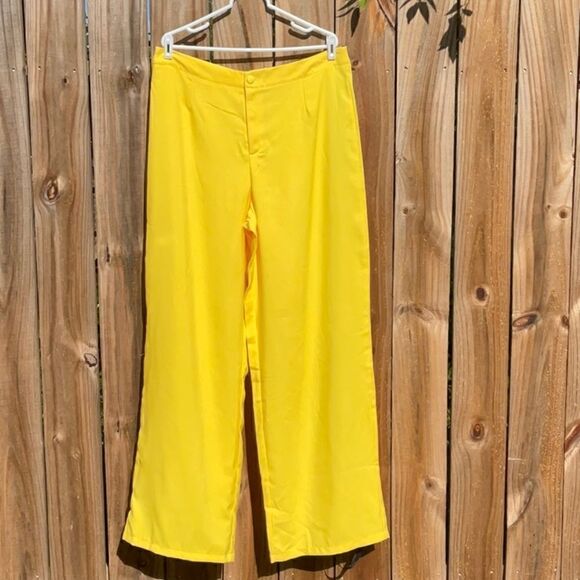 Take 50% OFF- Pretty Little Thing Yellow Wide Leg Pant, Size-M - Picture 1 of 8